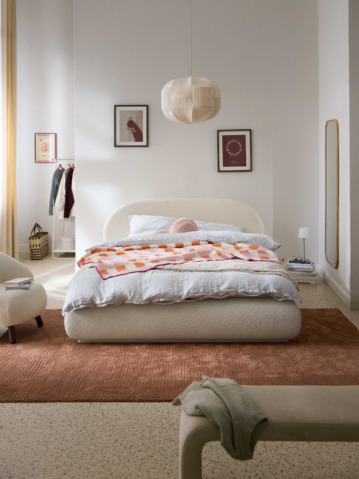Alba Bed in Bouclé, Upholstered