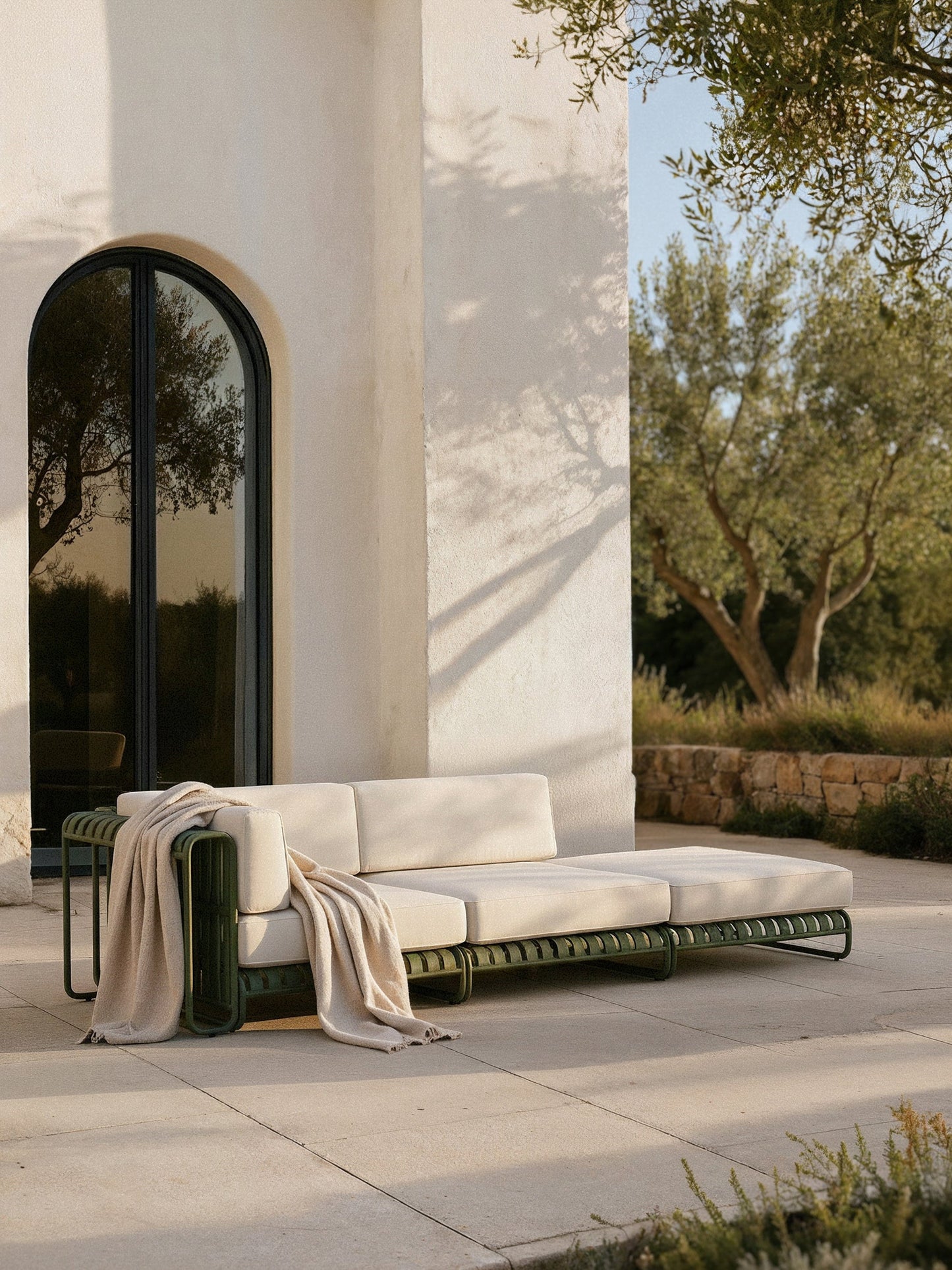Caio Corner Garden Unit