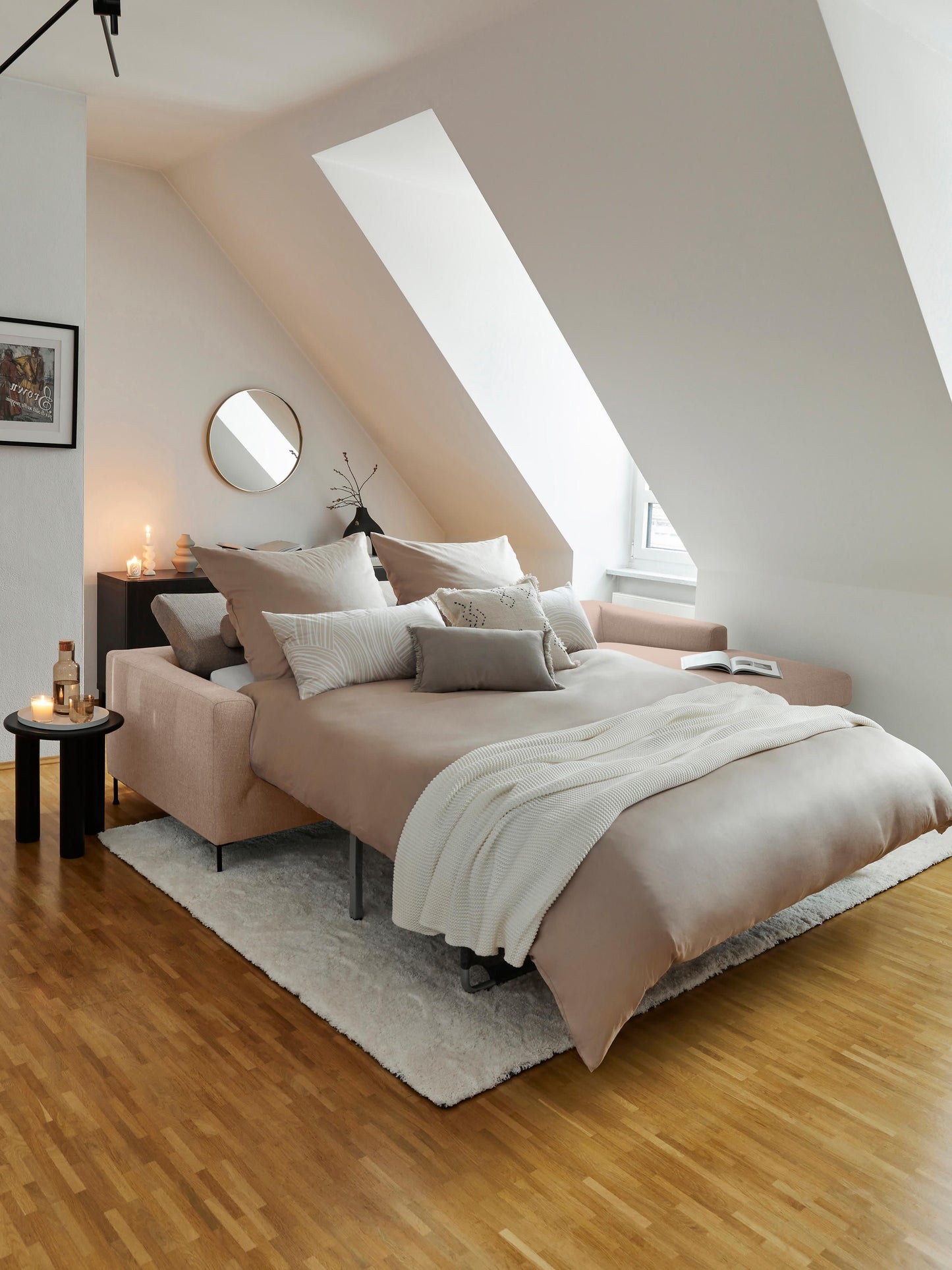 Cucita Sofa Bed Including Mattress, 3-Seater