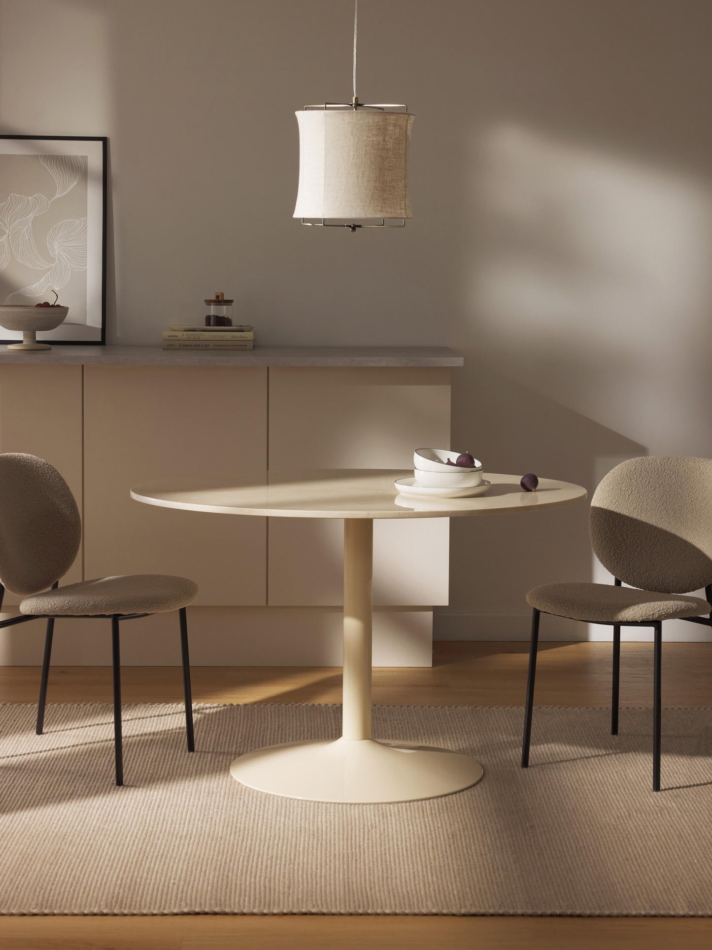 Miley Oval Marble Dining Table, Size 120 x 90 cm