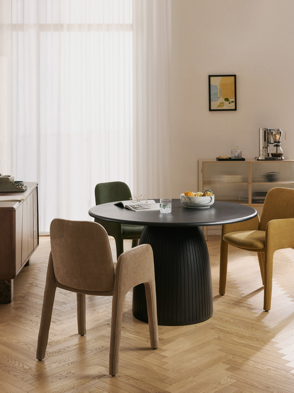 Nelly Round Dining Table with Fluted Texture, Available in Various Sizes