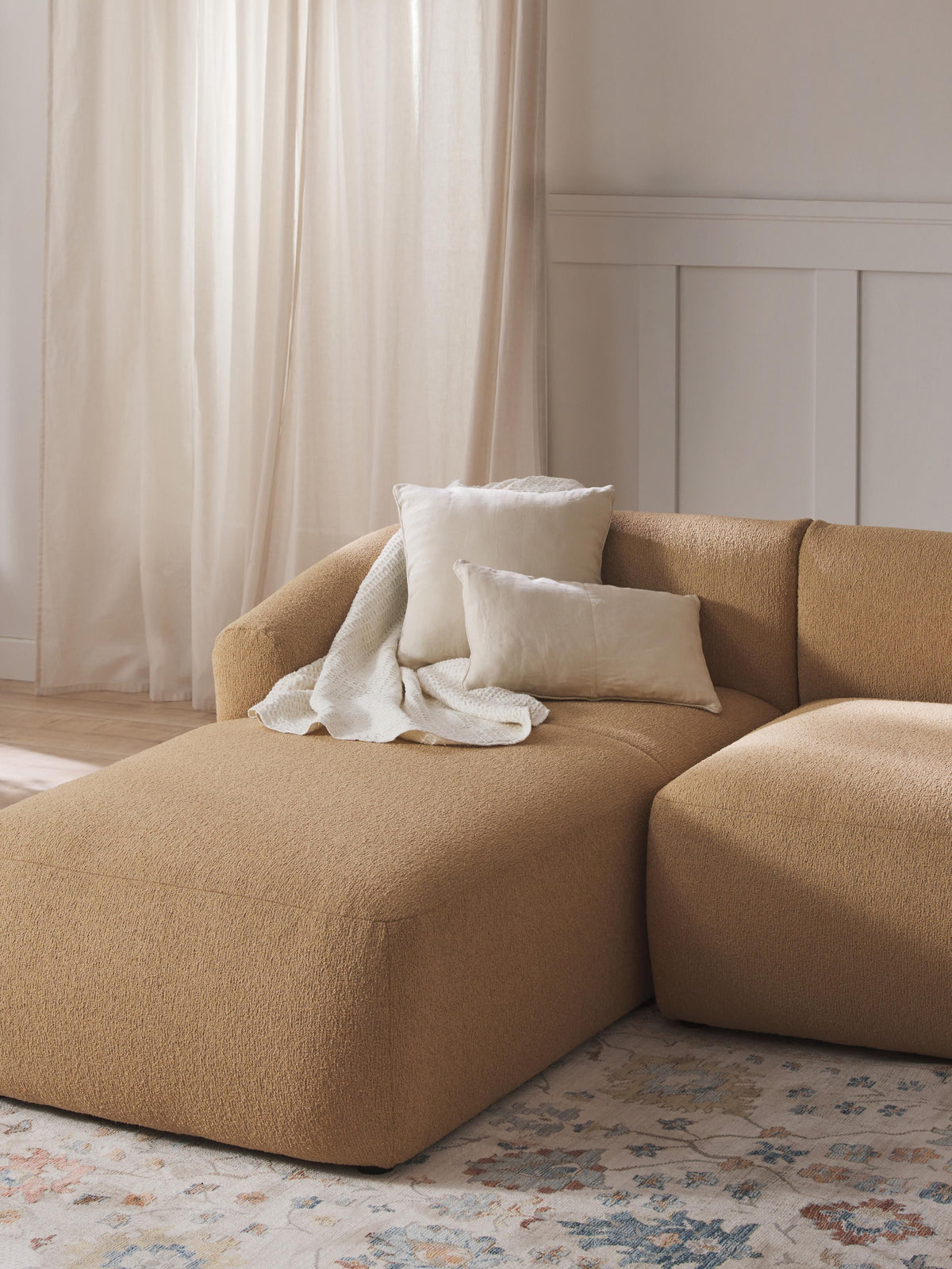 Sofia Bouclé Chaise Corner Piece